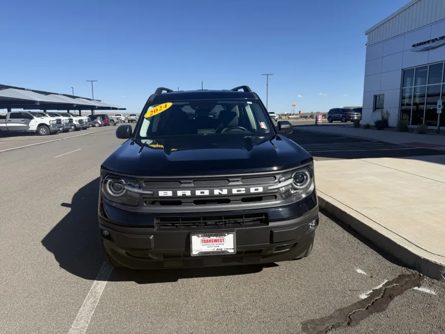 2022 Ford Bronco Sport Big Bend | Photo 2 of 19