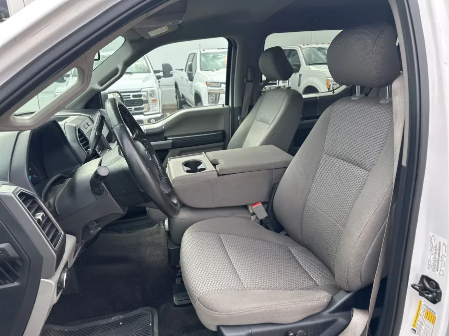 2020 Ford F-150 XLT | Photo 6 of 11