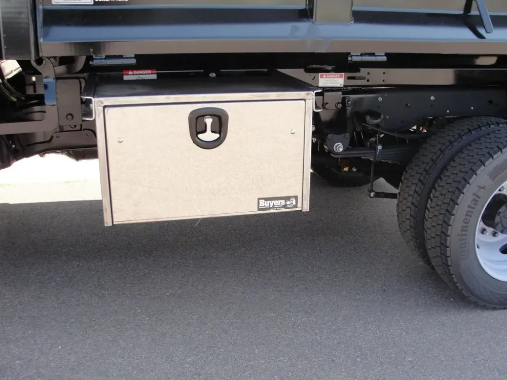 2025 Ford F-550 Super Duty Chassis Cab XL - Photo 15