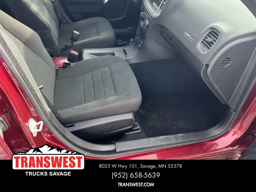 2020 Dodge Charger | Photo 13 of 15