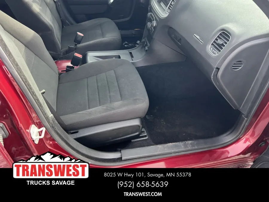 2020 Dodge Charger | Photo 13 of 15