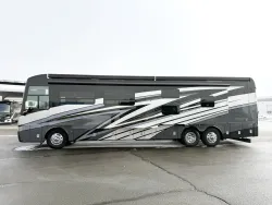 2023 Newmar Ventana 4326 | Thumbnail Photo 24 of 34