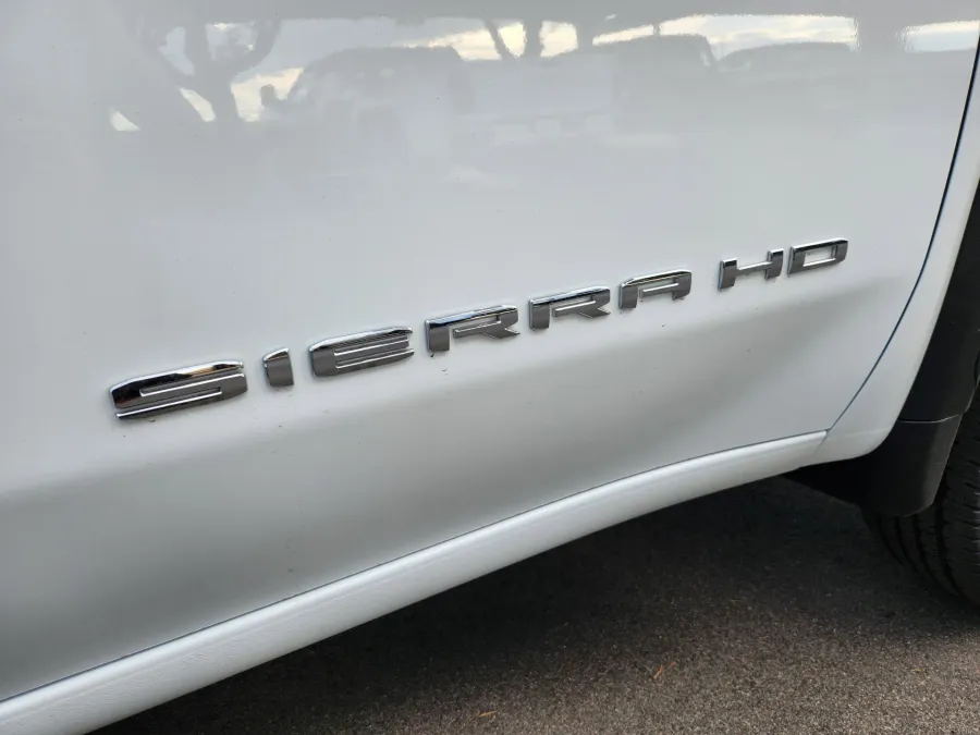 2026 GMC Sierra 2500HD Pro | Photo 20 of 28