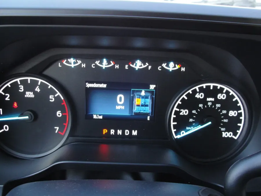 2026 Ford F-350 | Photo 8 of 14