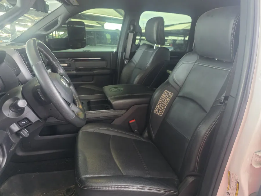 2025 Jeep Grand Cherokee Altitude | Photo 23 of 31