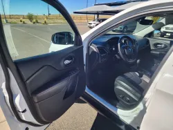 2021 Jeep Cherokee Trailhawk | Thumbnail Photo 8 of 26