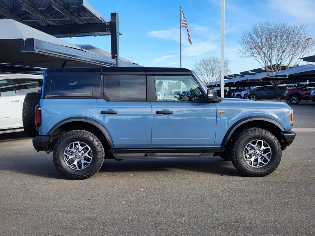 2024 Ford Bronco Badlands 