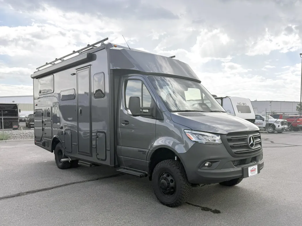 2026 Winnebago EKKO 23B 