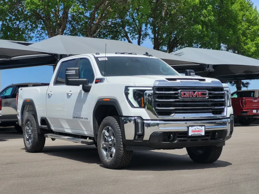 2026 GMC Sierra 2500HD SLE | Photo 2 of 24