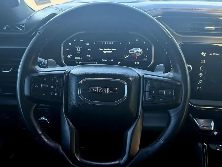 2023 GMC Sierra 1500 | Photo 16 of 29
