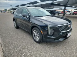 2024 Cadillac XT4 AWD Premium Luxury | Thumbnail Photo 8 of 19
