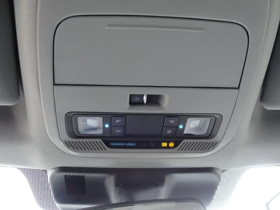 2026 Ford Super Duty F-350 XLT | Photo 10 of 15