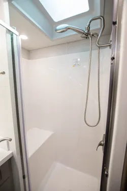 2026 Newmar Northern Star 3709 | Thumbnail Photo 26 of 27