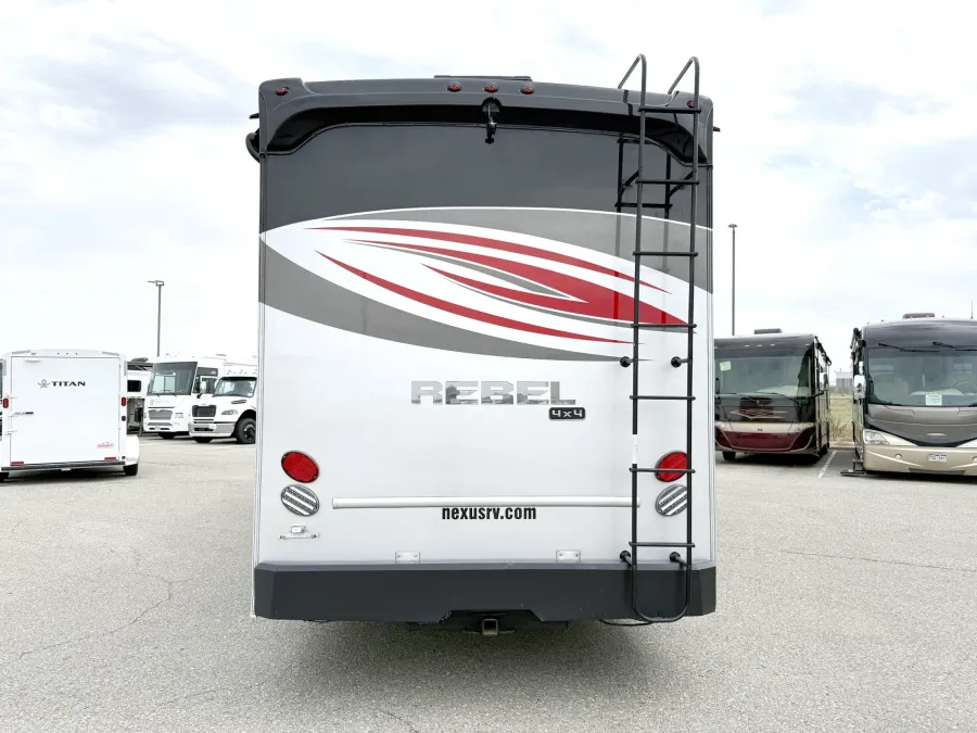 2022 Nexus Rebel 30R | Photo 17 of 22