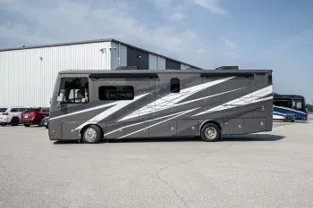 2026 Tiffin Allegro Breeze 33BR