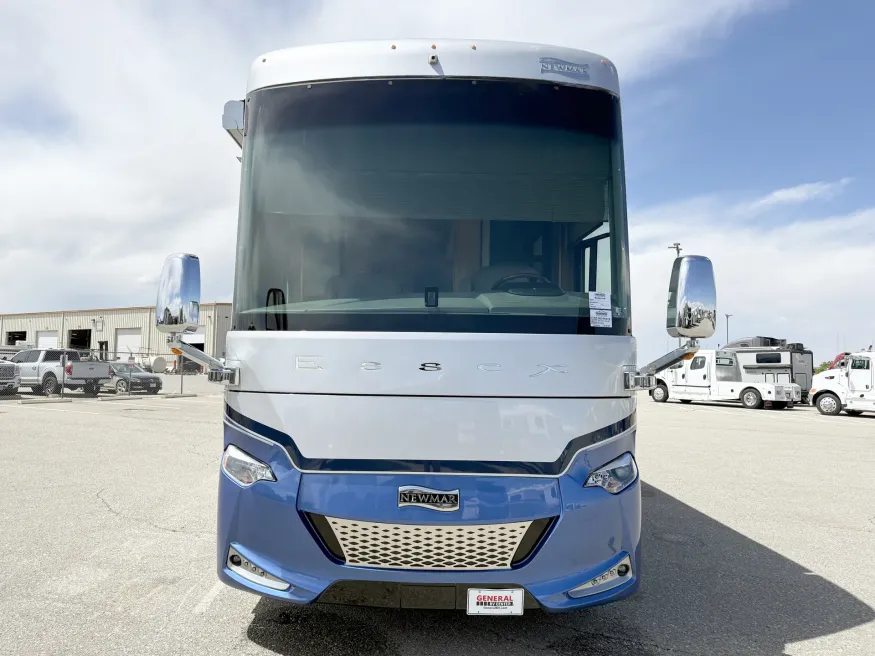 2022 Newmar Essex 4551 | Photo 23 of 32
