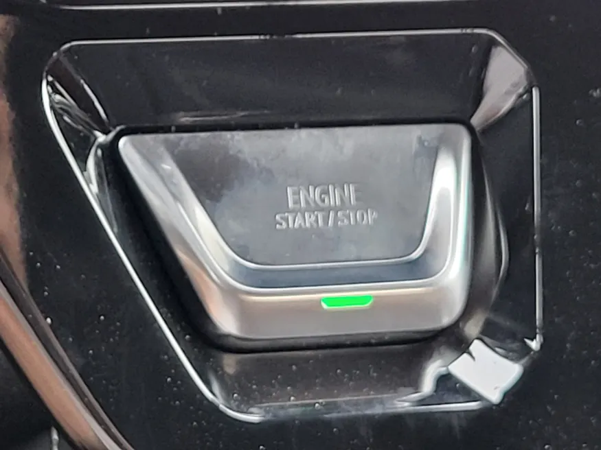 2026 GMC Sierra 2500HD Denali Ultimate | Photo 17 of 25