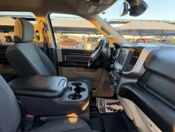 2022 RAM 2500 Big Horn | Thumbnail Photo 12 of 20