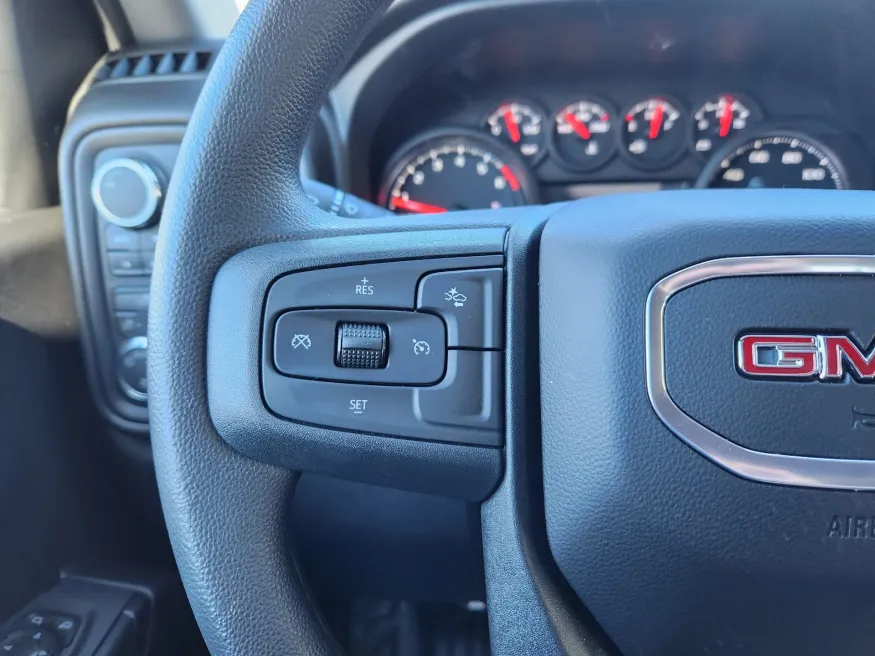 2026 GMC Sierra 1500 Pro | Photo 24 of 30
