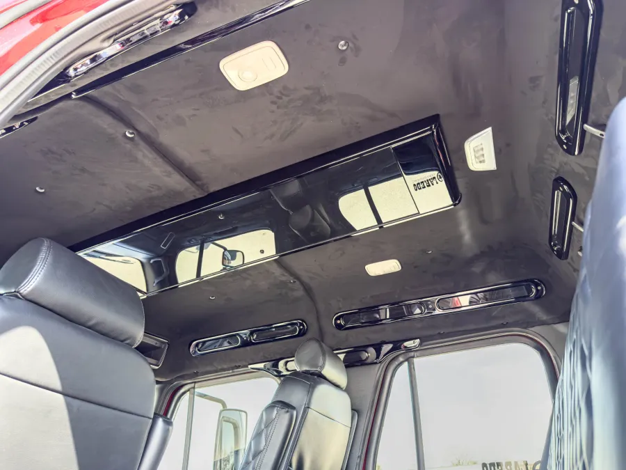2024 Freightliner M2 106 Laredo | Photo 18 of 25