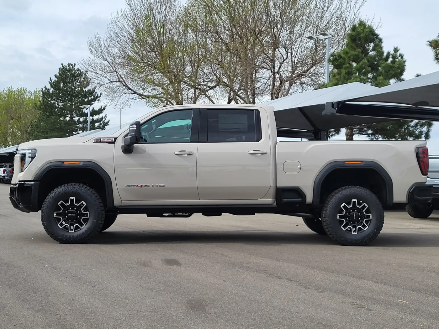 2026 GMC Sierra 2500HD AT4X | Photo 3 of 25