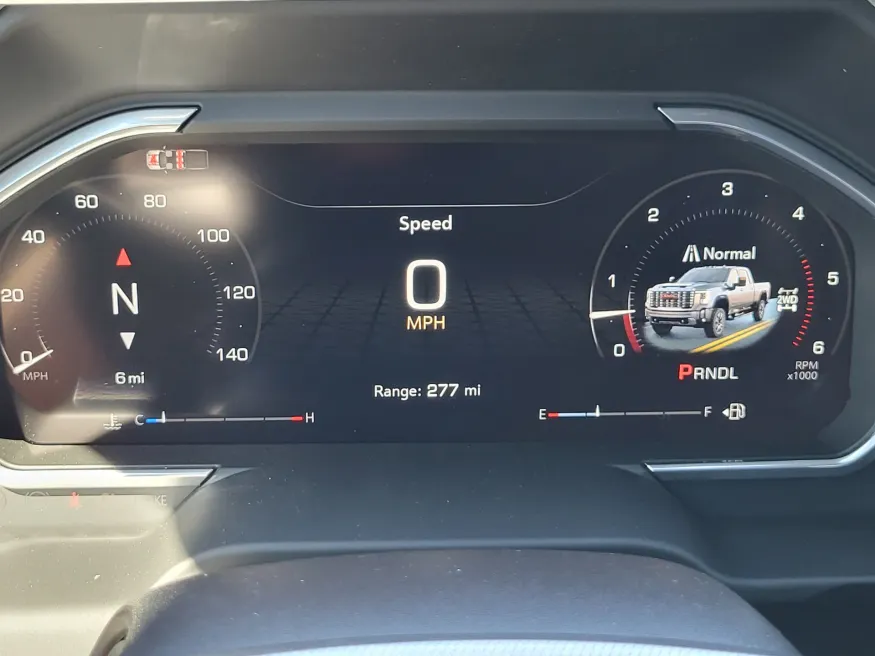 2026 GMC Sierra 2500HD Denali | Photo 13 of 25