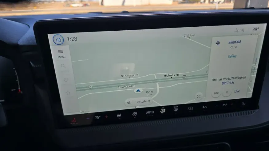 2025 Ford Maverick | Photo 22 of 32