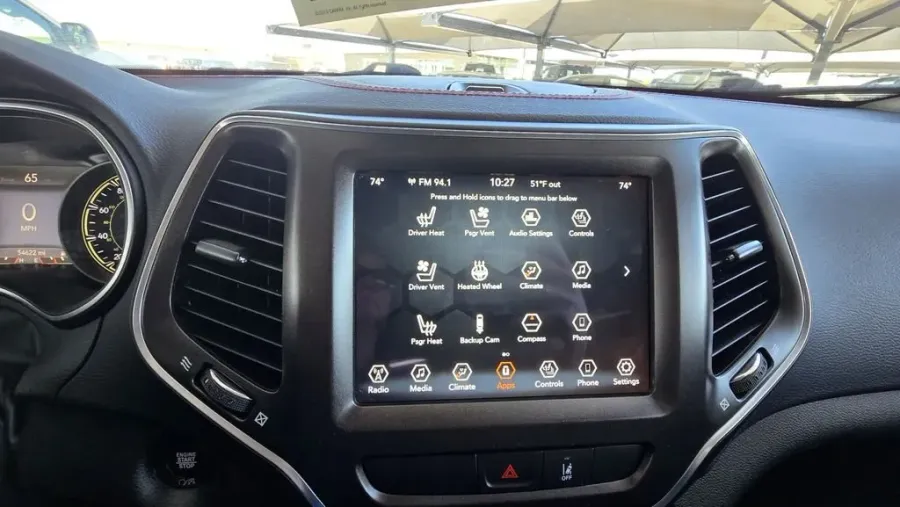 2022 Jeep Cherokee | Photo 20 of 29