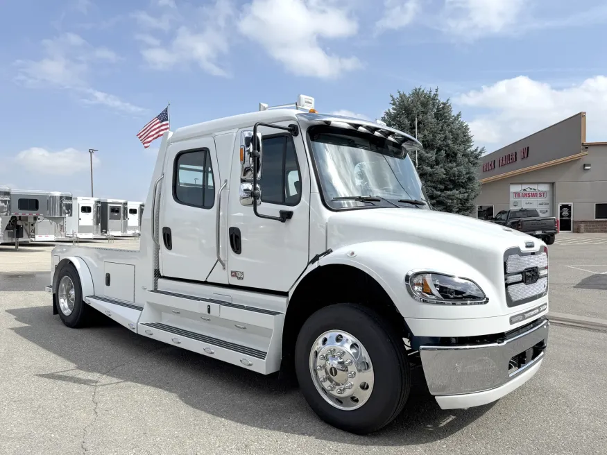 2025 Freightliner M2 106 Plus Summit Hauler | Photo 26 of 26