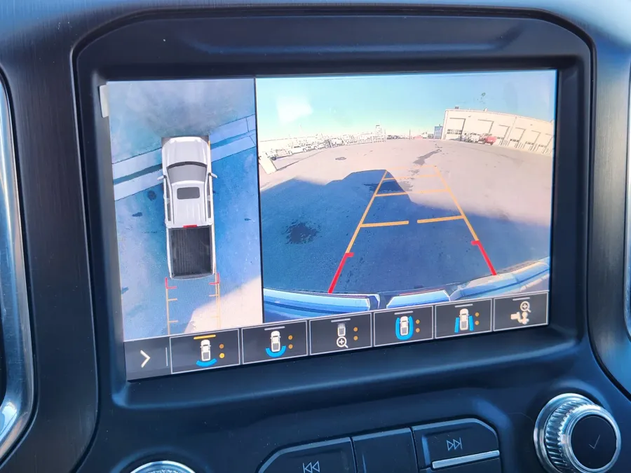 2019 GMC Sierra 1500 AT4 | Photo 11 of 21