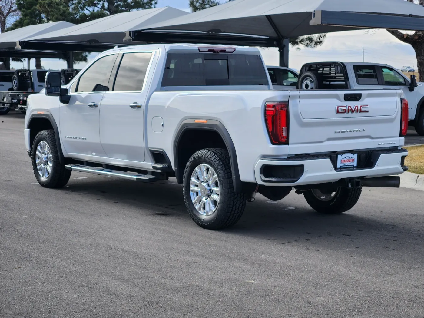 2020 GMC Sierra 2500HD Denali | Photo 3 of 6