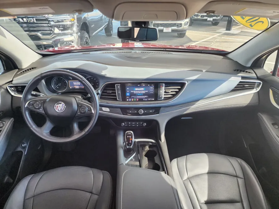 2021 Buick Enclave Premium | Photo 13 of 29