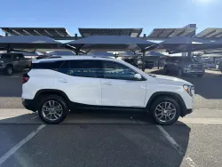 2024 GMC Terrain SLT | Thumbnail Photo 5 of 22