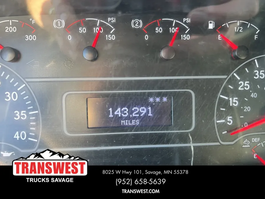 2020 International MV607 | Photo 2 of 13