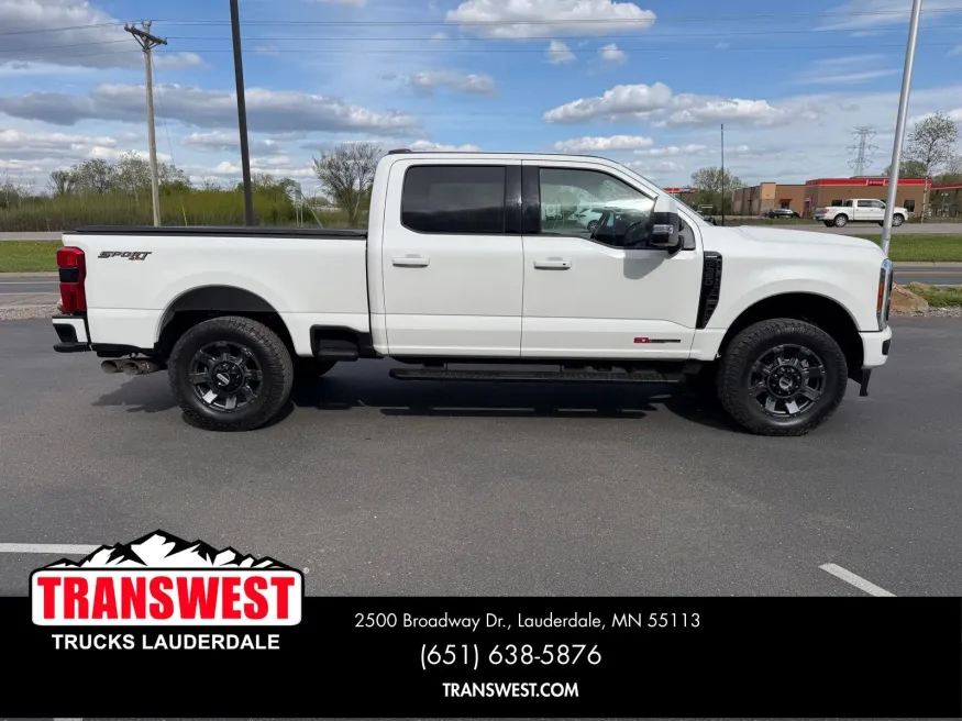 2023 Ford F-350 | Photo 5 of 23