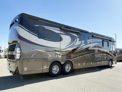 2013 Newmar King Aire 4584 | Thumbnail Photo 20 of 33