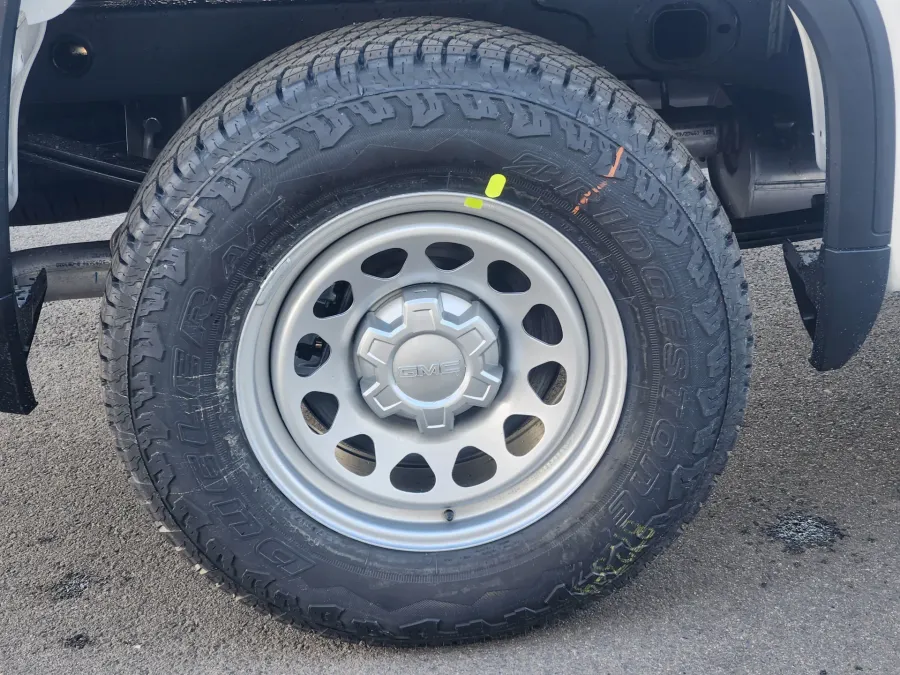 2026 GMC Sierra 1500 Pro | Photo 5 of 20