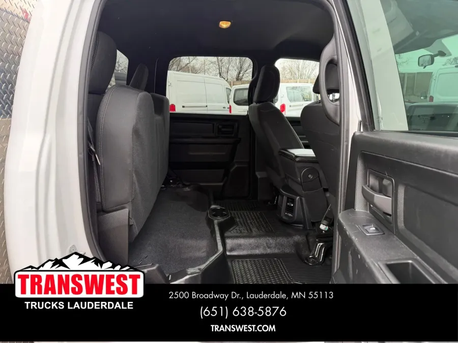 2022 RAM 3500 Tradesman | Photo 19 of 23