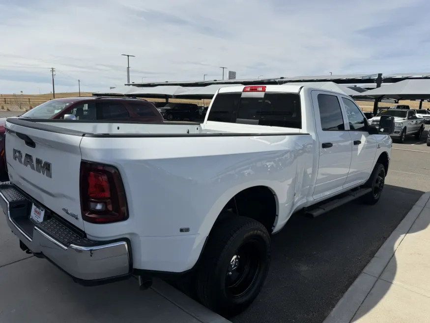 2026 RAM 3500 Tradesman | Photo 4 of 20