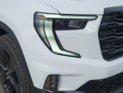 2026 GMC Acadia AWD Elevation | Thumbnail Photo 4 of 24