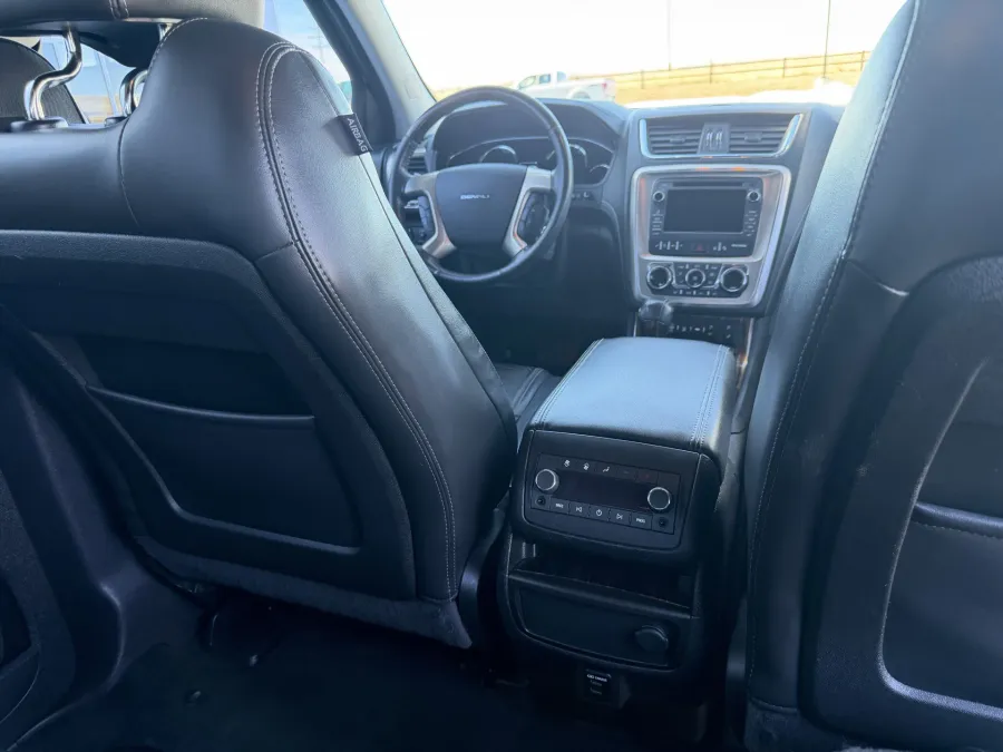 2016 GMC Acadia Denali | Photo 11 of 21