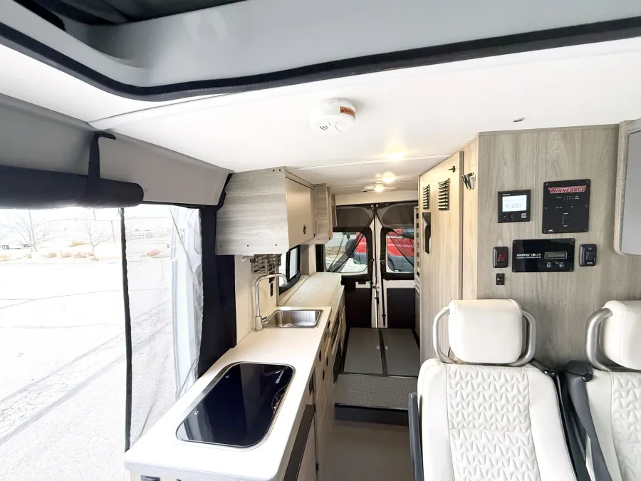 2021 Winnebago Solis 59P | Photo 4 of 12