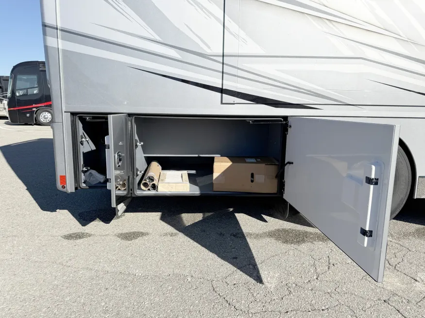 2026 Renegade XL 45 DBM | Photo 27 of 31