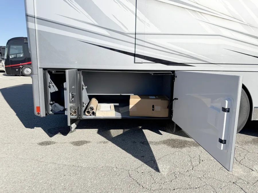 2026 Renegade XL 45 DBM | Photo 27 of 31