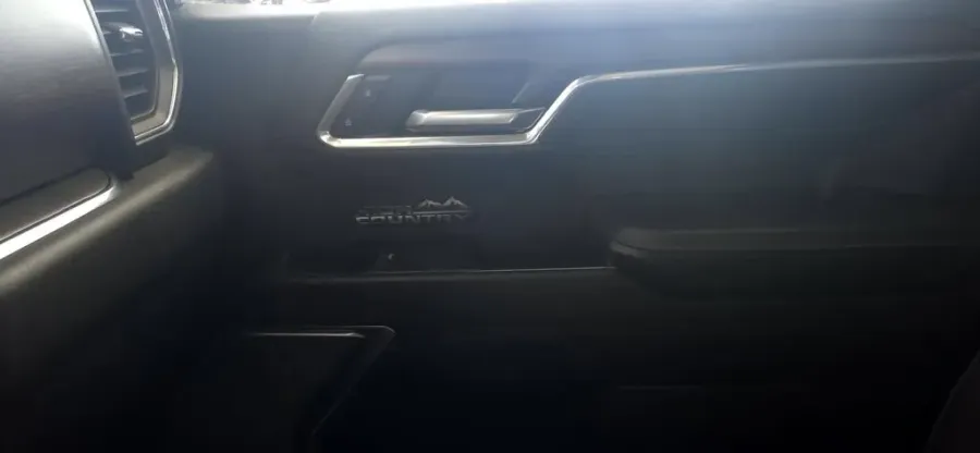 2025 Chevrolet Silverado 1500 | Photo 32 of 35