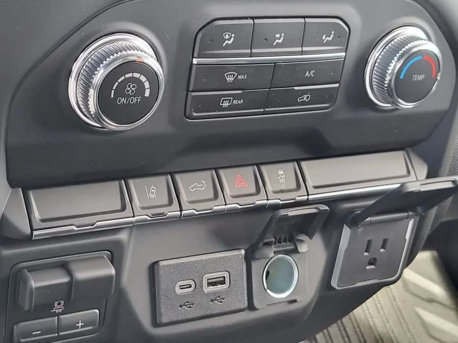 2026 GMC Sierra 2500HD Pro | Photo 16 of 24