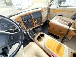 2006 International 4400 2L Hauler | Thumbnail Photo 6 of 19