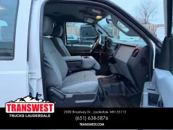 2016 Ford Super Duty F-550 XL | Thumbnail Photo 19 of 21