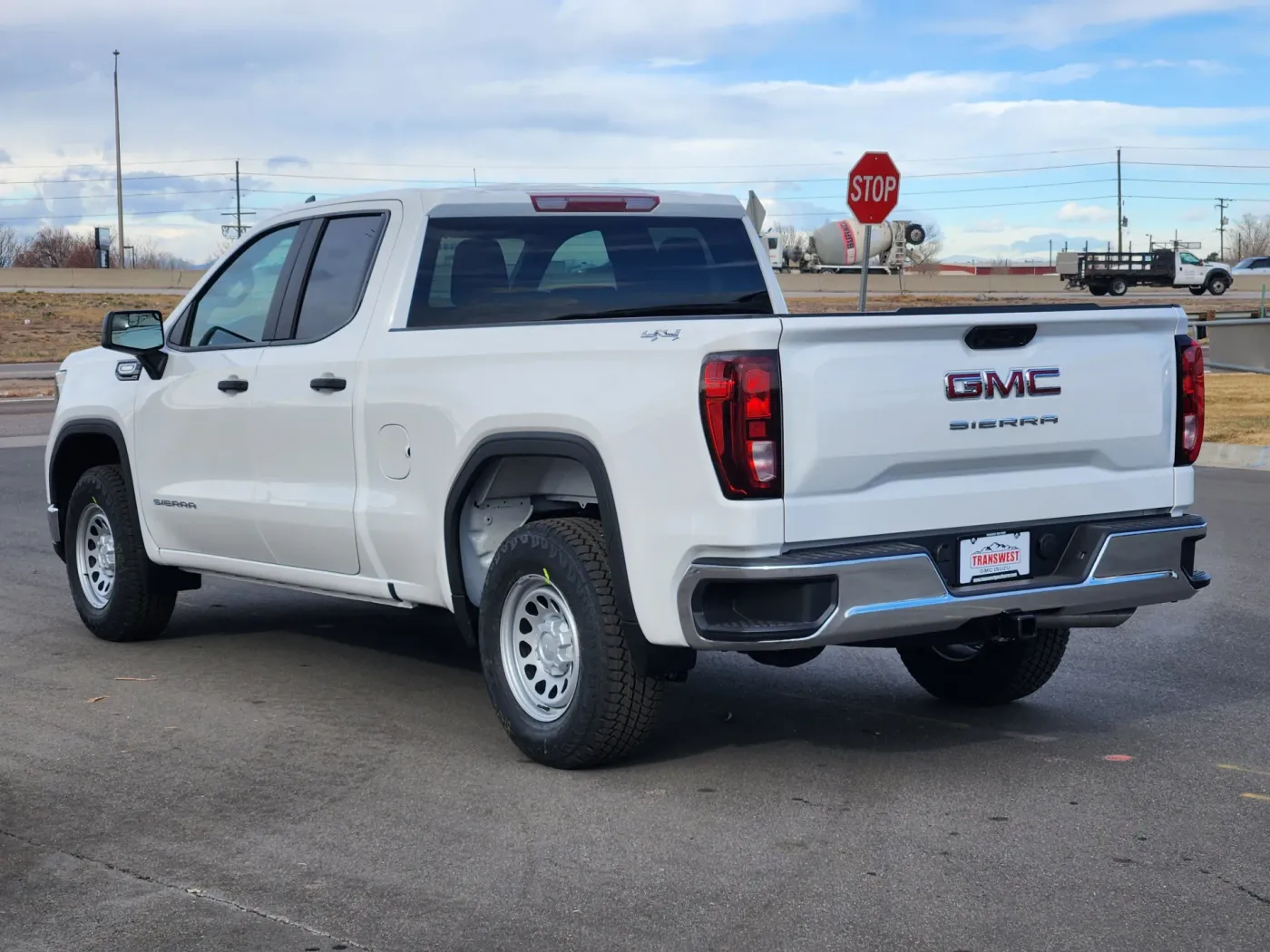 2026 GMC Sierra 1500 Pro | Photo 3 of 20