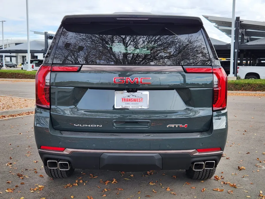 2026 GMC Yukon AT4 Ultimate | Photo 15 of 33